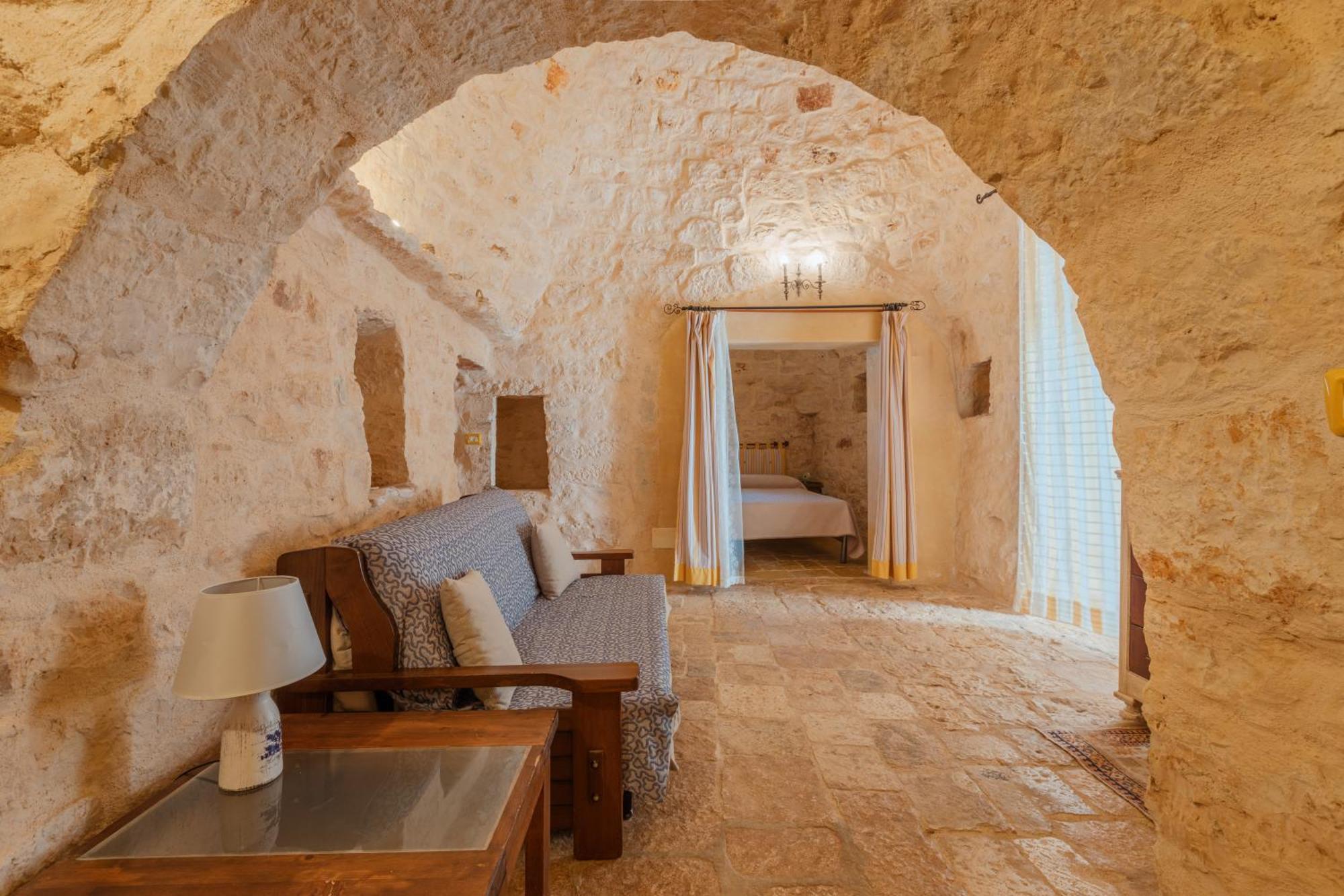 Trullo Tarantini Con Piscina Privata Apartment Latiano Ngoại thất bức ảnh