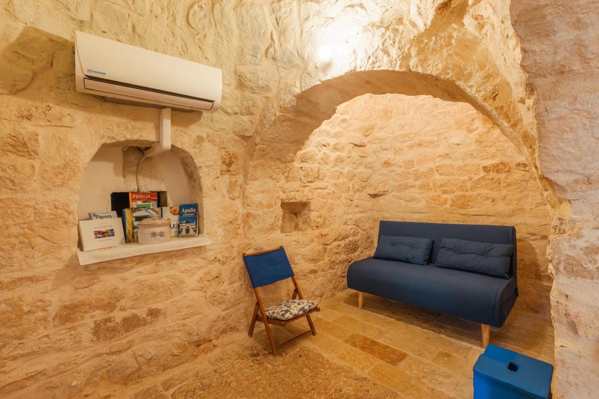 Trullo Tarantini Con Piscina Privata Apartment Latiano Ngoại thất bức ảnh