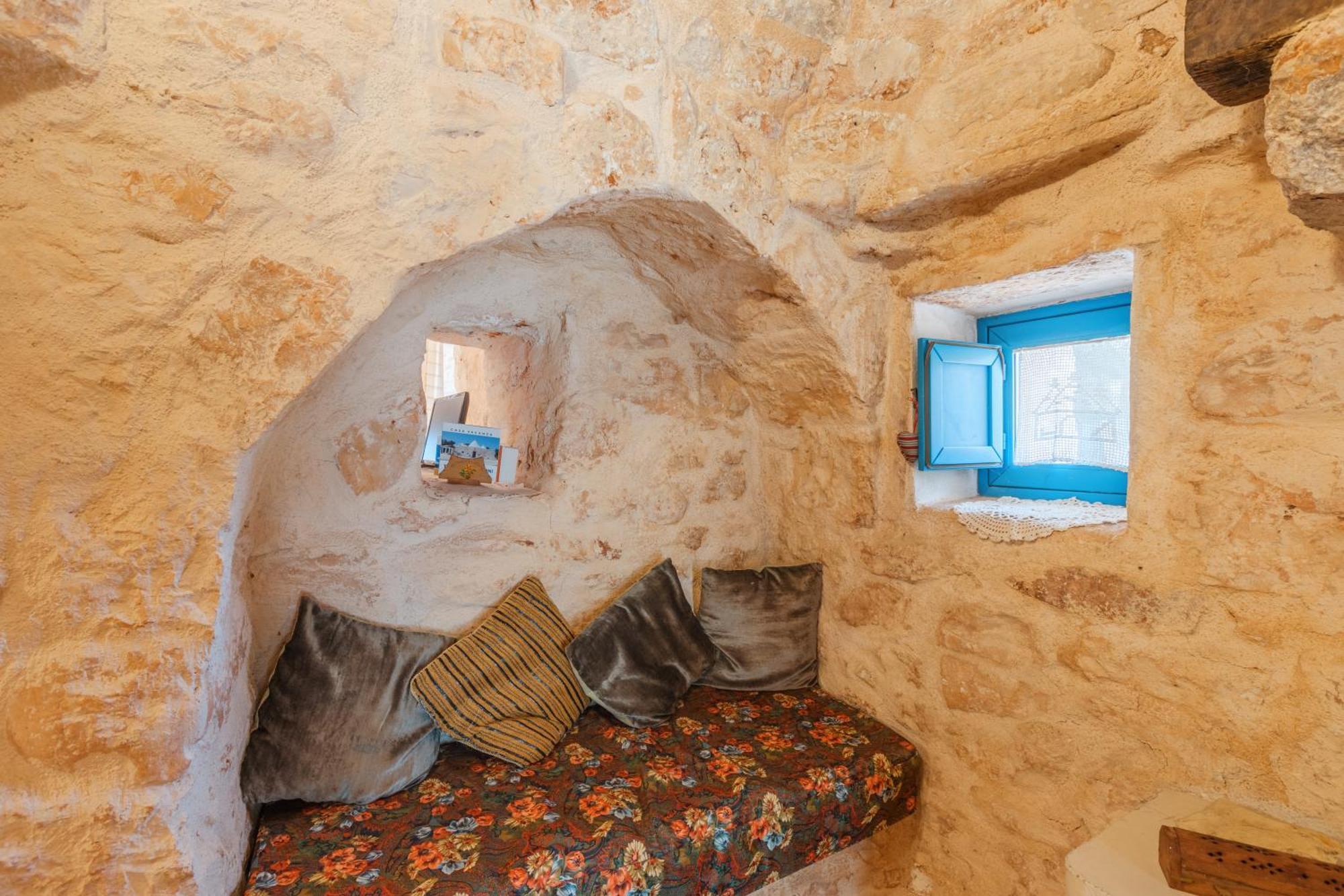 Trullo Tarantini Con Piscina Privata Apartment Latiano Ngoại thất bức ảnh