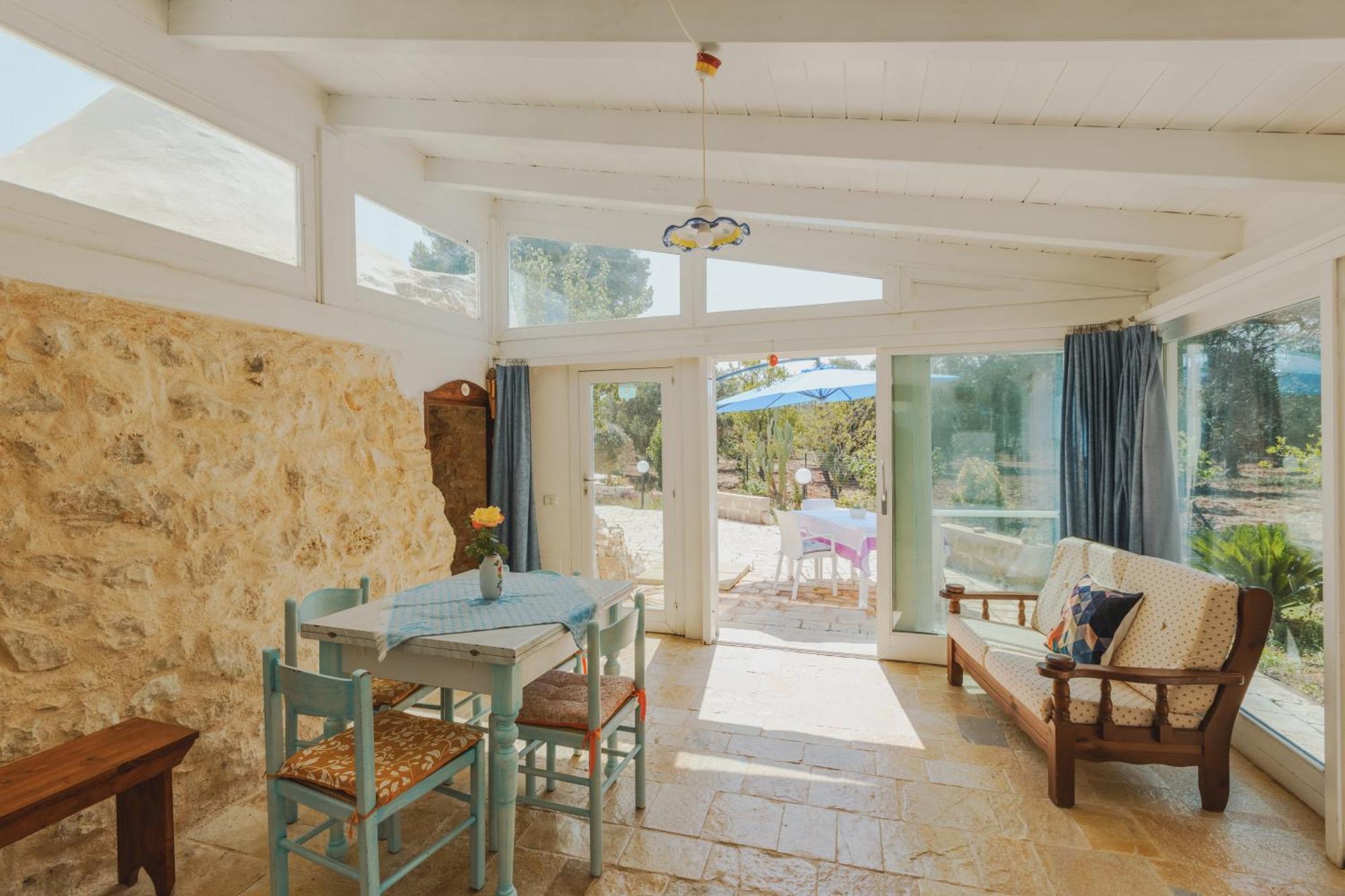 Trullo Tarantini Con Piscina Privata Apartment Latiano Ngoại thất bức ảnh