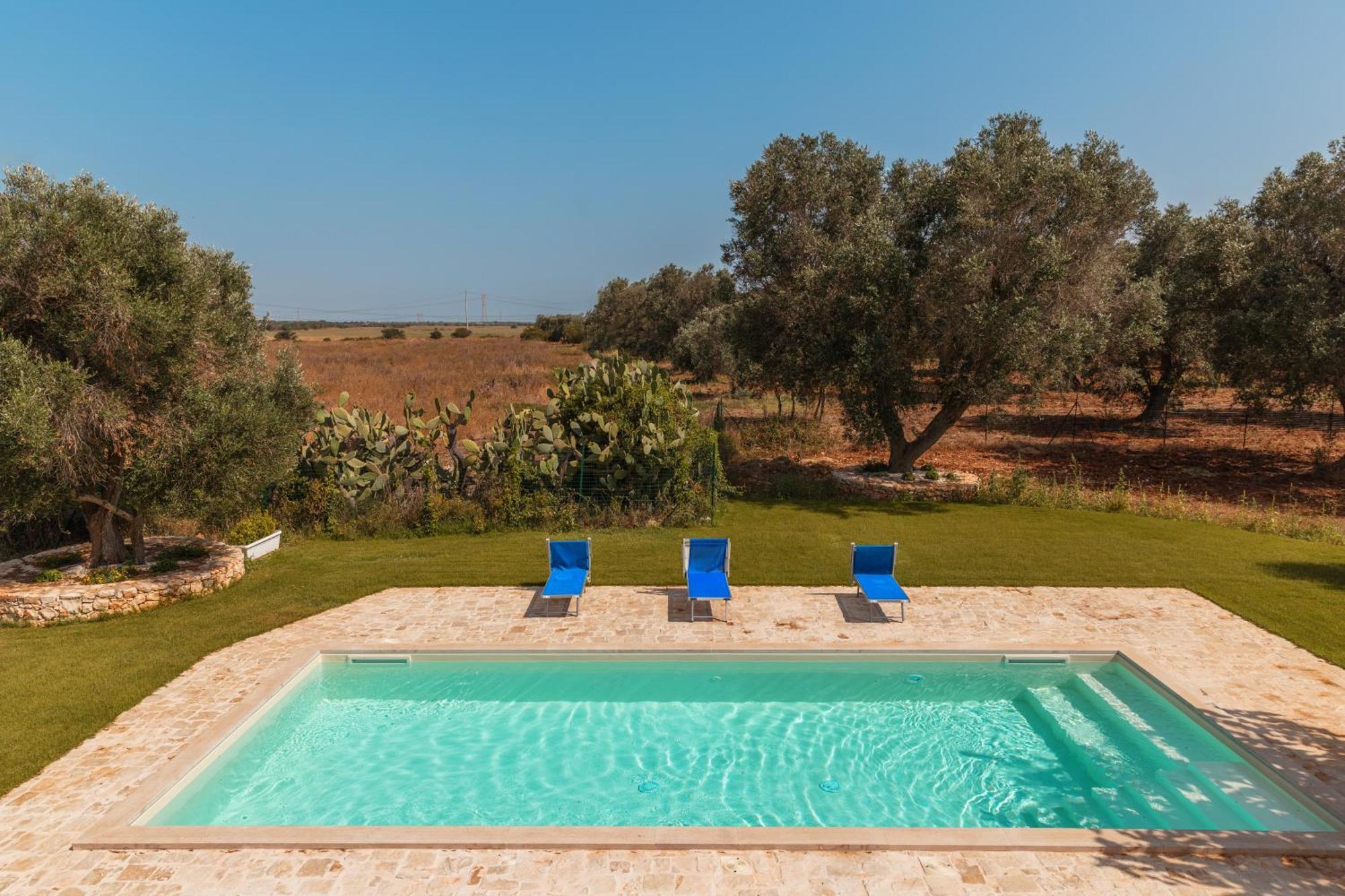 Trullo Tarantini Con Piscina Privata Apartment Latiano Ngoại thất bức ảnh